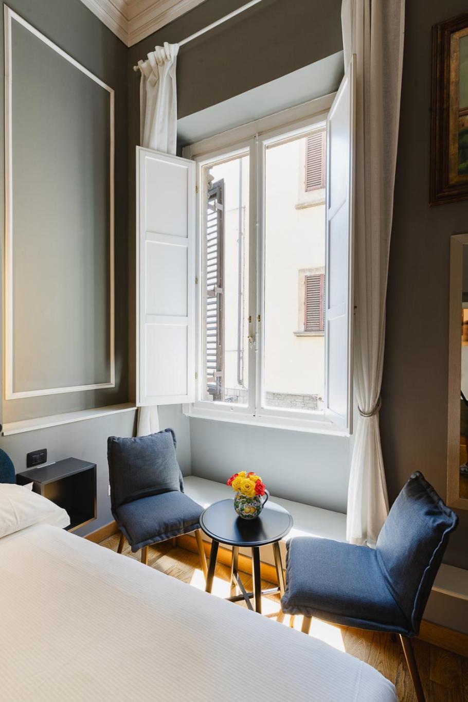 Bed and Breakfast Am Collection Cavour à Florence Extérieur photo